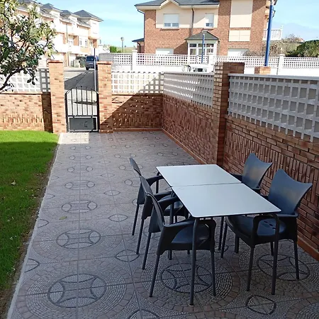 Costa Cantabria Appartement *